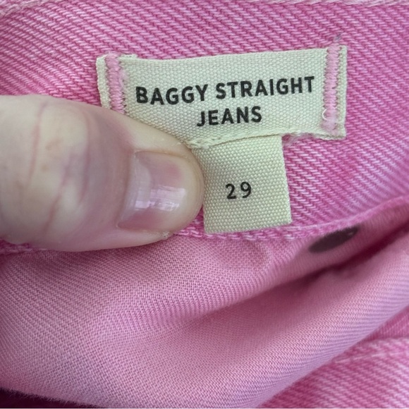 Madewell Baggy Straight Jeans in Garment Wash | Pink | Size 29 - Picture 3 of 5